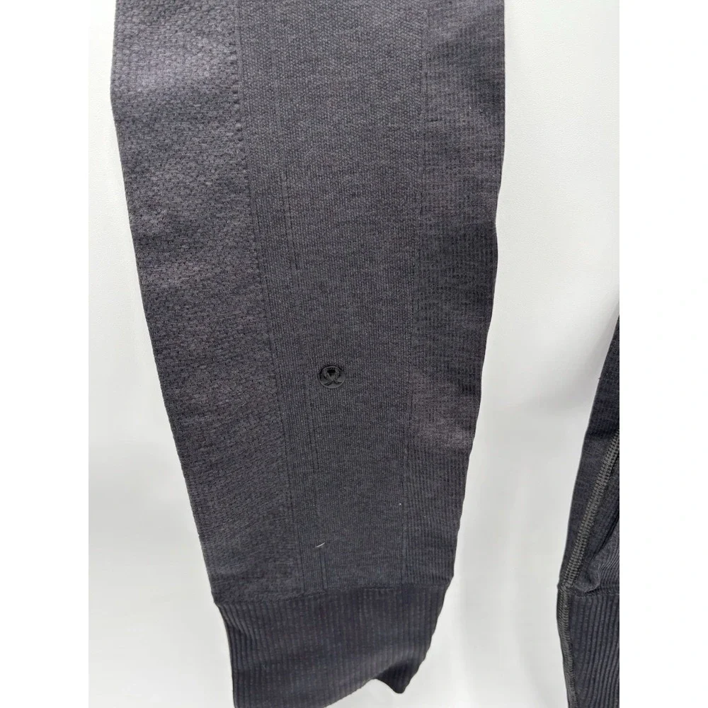 Lululemon Ebb to Street Leggings Women's Size 4 Black Seamless High Rise 27